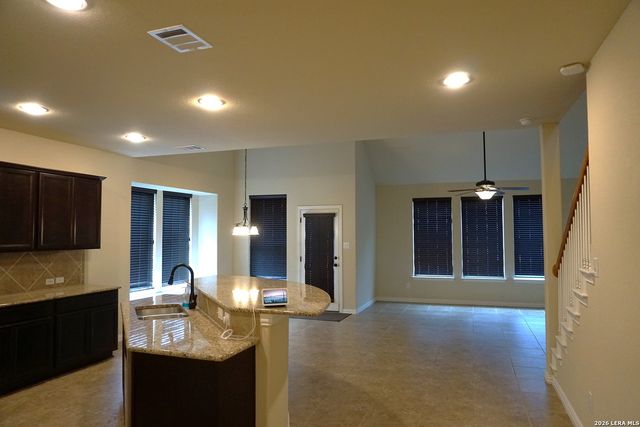 2925 Pawtucket Rd, Cibolo, TX 78108