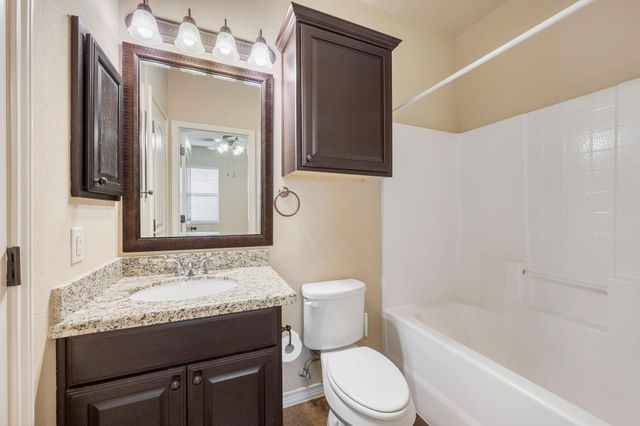 3521 General Parkway, College Station, TX 77845