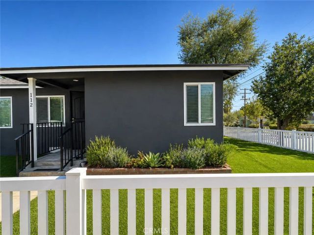 112 Grandview Street, Pasadena, CA 91103