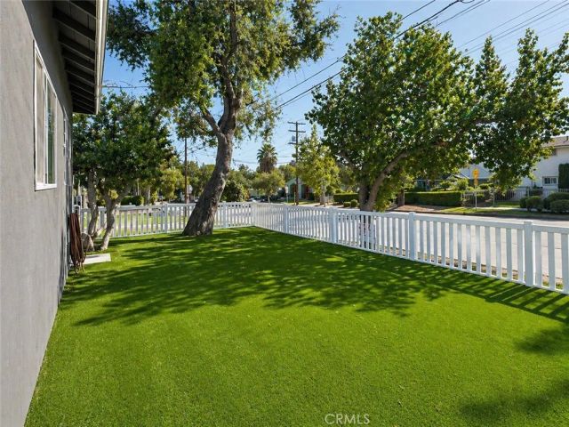 112 Grandview Street, Pasadena, CA 91103