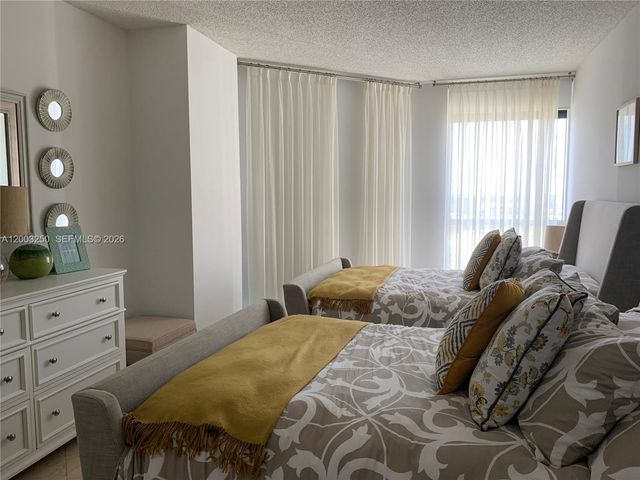 21055 Yacht Club Dr 2904, Aventura, FL 33180