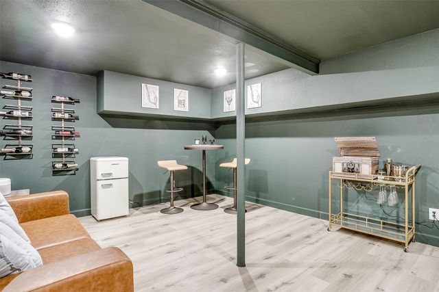 622 N Crockett Street, Granbury, TX 76048