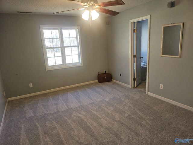 22370 Howard Street, Athens, AL 35613