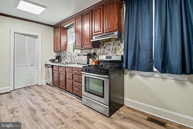 3308 BEVERLY RD, Baltimore, MD 21214