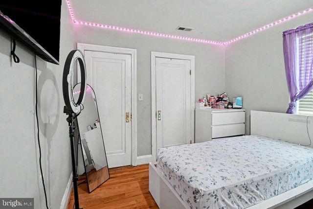 3308 BEVERLY RD, Baltimore, MD 21214