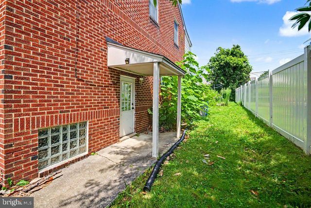 3308 BEVERLY RD, Baltimore, MD 21214
