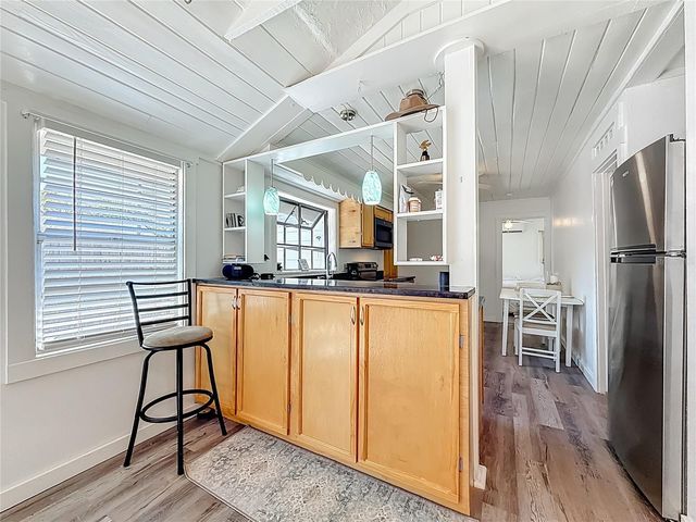 129 94TH AVENUE, Treasure Island, FL 33706