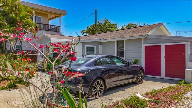 129 94TH AVENUE, Treasure Island, FL 33706