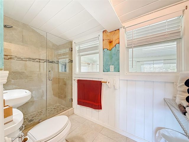 129 94TH AVENUE, Treasure Island, FL 33706