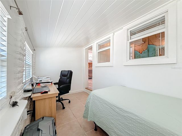 129 94TH AVENUE, Treasure Island, FL 33706