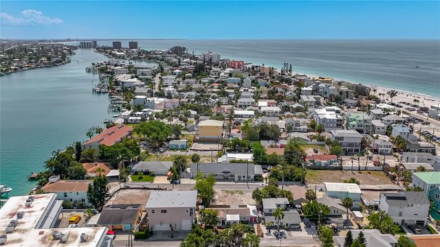 129 94TH AVENUE, Treasure Island, FL 33706