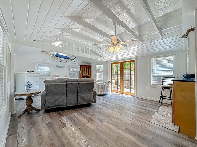 129 94TH AVENUE, Treasure Island, FL 33706