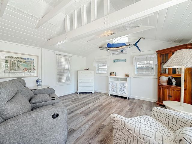 129 94TH AVENUE, Treasure Island, FL 33706