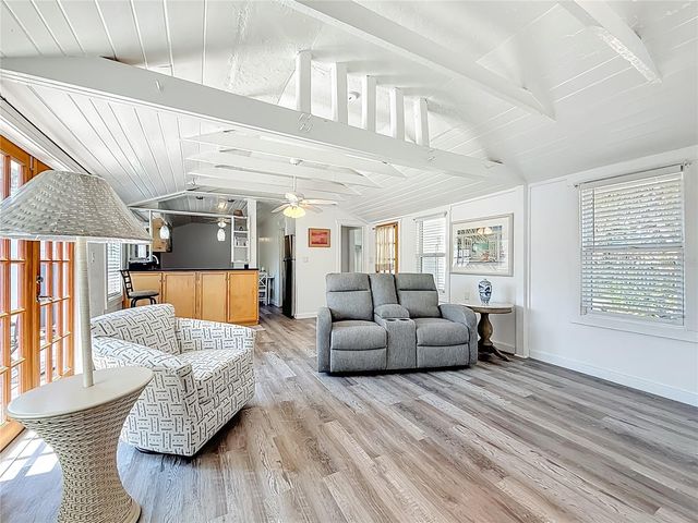 129 94TH AVENUE, Treasure Island, FL 33706