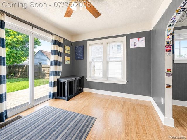 2114 Cumings Avenue, Flint, MI 48503