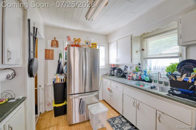 2114 Cumings Avenue, Flint, MI 48503