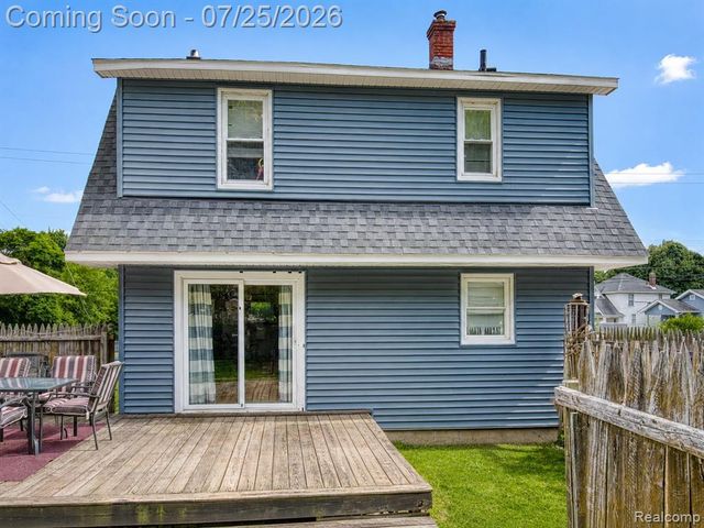 2114 Cumings Avenue, Flint, MI 48503