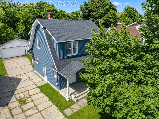 2114 Cumings Avenue, Flint, MI 48503