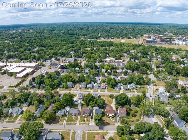 2114 Cumings Avenue, Flint, MI 48503
