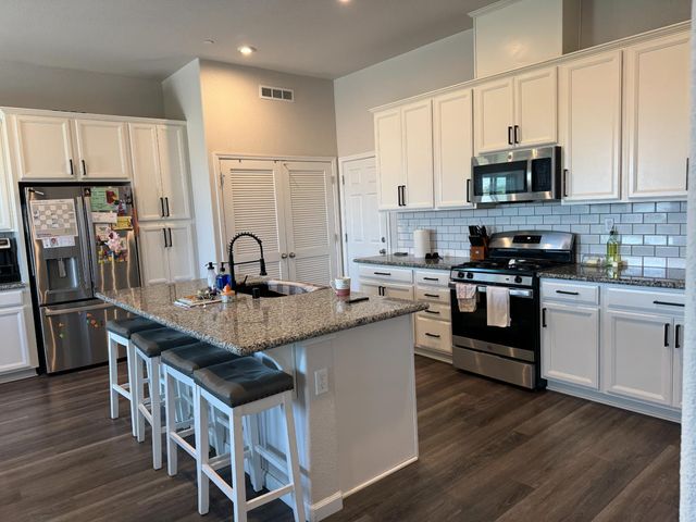 9653 Respect Dr, Sacramento, CA 95829