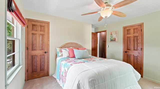 537 E Till Road, Fort Wayne, IN 46825