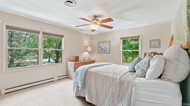 537 E Till Road, Fort Wayne, IN 46825