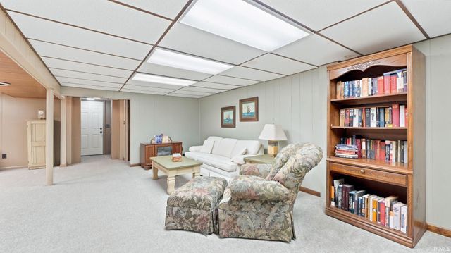 537 E Till Road, Fort Wayne, IN 46825