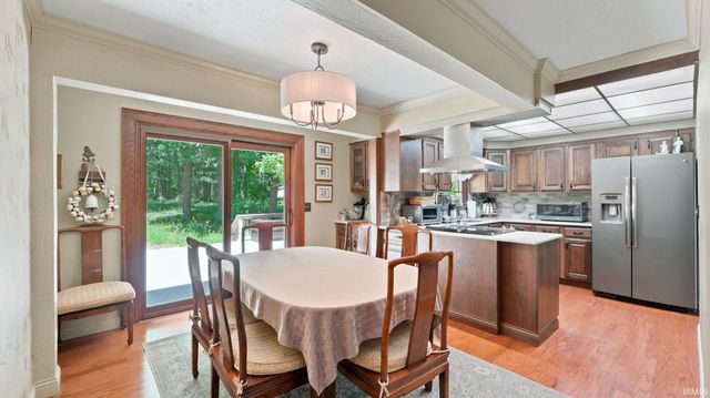 537 E Till Road, Fort Wayne, IN 46825