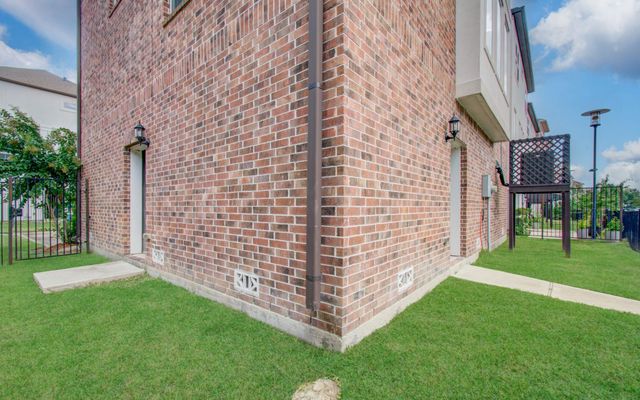 1743 Dominica Drive, Houston, TX 77345