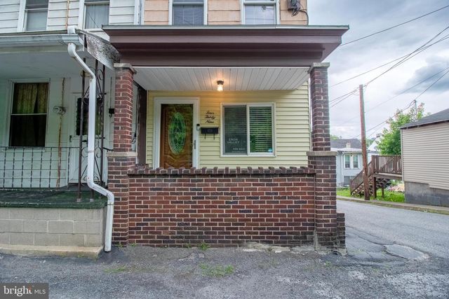 439 SOUTH ST E, Mahanoy City, PA 17948