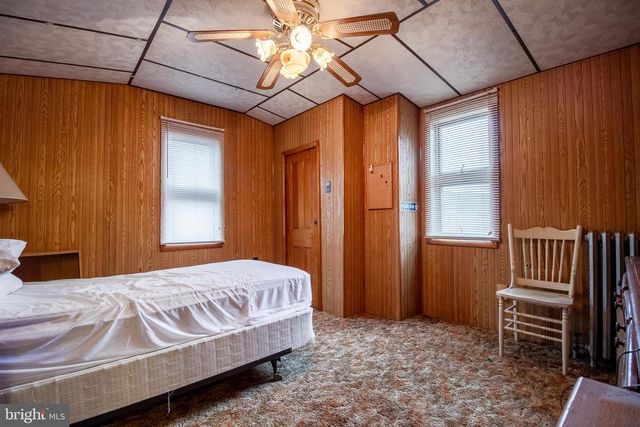 439 SOUTH ST E, Mahanoy City, PA 17948