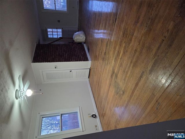 52 Birch Street, Midland Park, NJ 07432