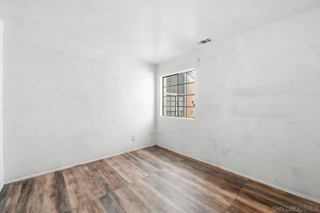 1225 N Broadway 14, Escondido, CA 92026