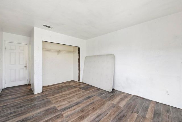 1225 N Broadway 14, Escondido, CA 92026