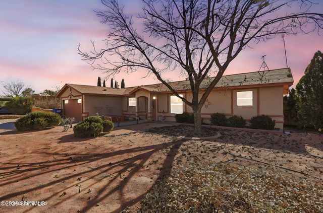 6605 Rio Dorado Drive, La Mesa, NM 88044