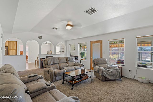 6605 Rio Dorado Drive, La Mesa, NM 88044