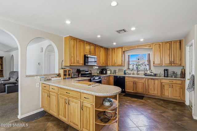 6605 Rio Dorado Drive, La Mesa, NM 88044