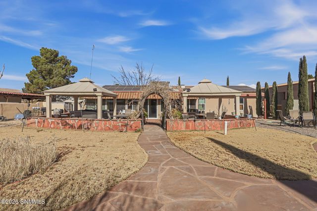 6605 Rio Dorado Drive, La Mesa, NM 88044