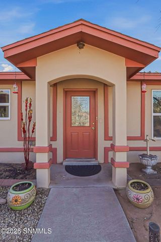 6605 Rio Dorado Drive, La Mesa, NM 88044