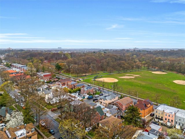 140-50 Quince Avenue, Flushing, NY 11355