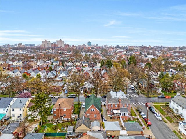 140-50 Quince Avenue, Flushing, NY 11355