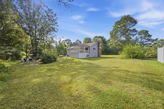 14 Bramble Bush Drive, Sandwich, MA 02644