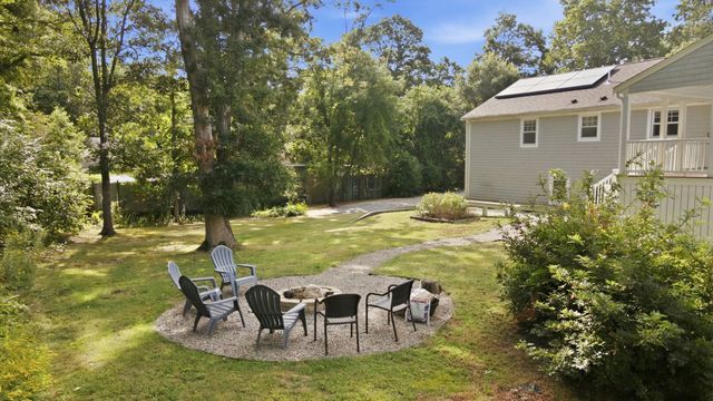 14 Bramble Bush Drive, Sandwich, MA 02644