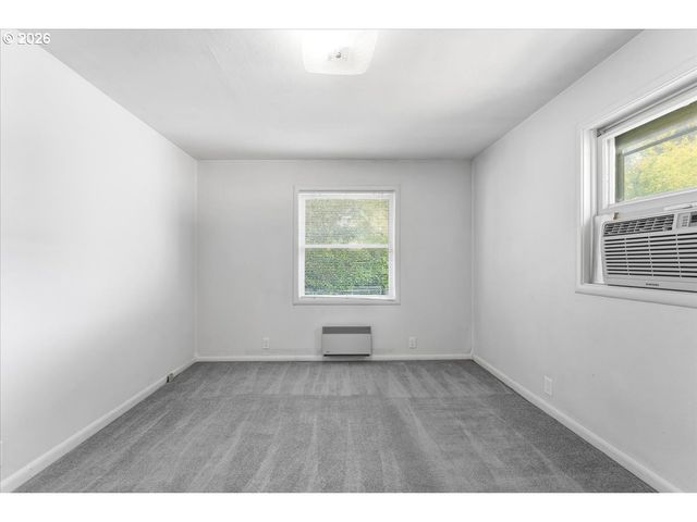 7905 Sw ELMWOOD St, Portland, OR 97223