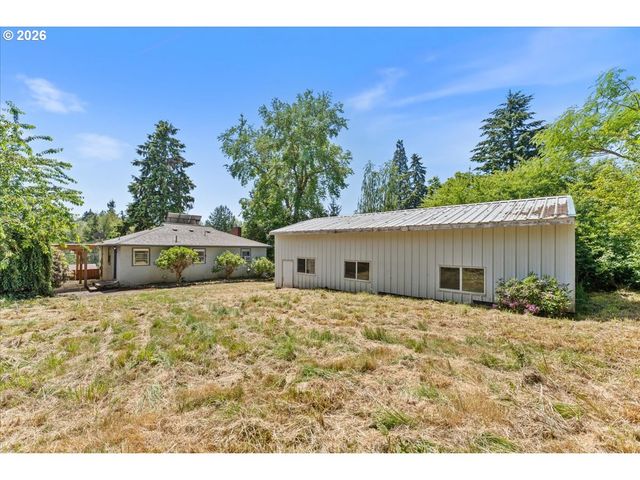 7905 Sw ELMWOOD St, Portland, OR 97223