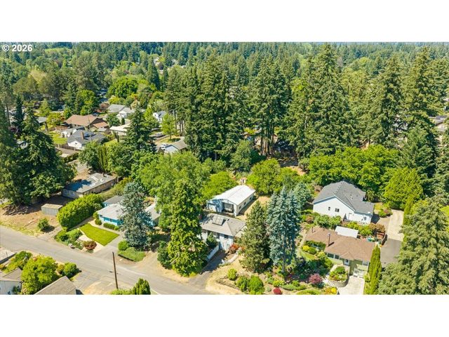 7905 Sw ELMWOOD St, Portland, OR 97223