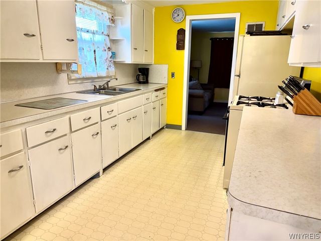 4011 Hardt Road, Eden, NY 14057