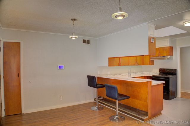 6781 E 26th Place, Tulsa, OK 74129