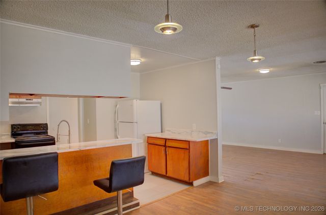 6781 E 26th Place, Tulsa, OK 74129