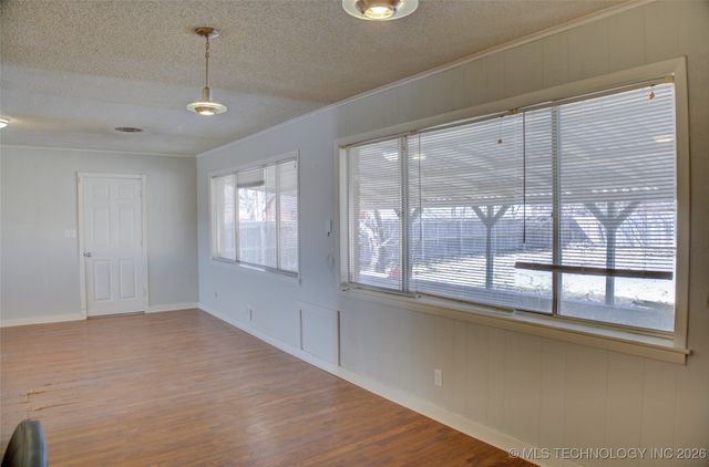 6781 E 26th Place, Tulsa, OK 74129